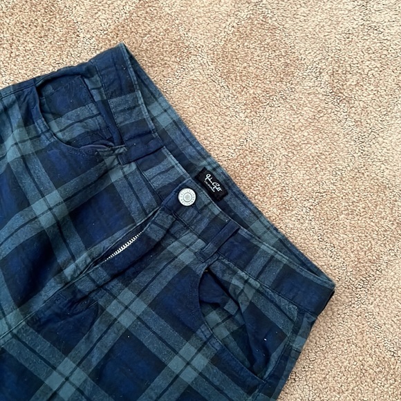 John galt one size green plaid pants - Picture 2 of 5